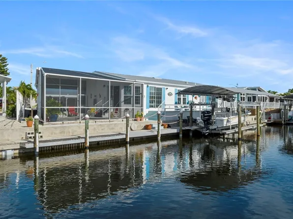 2970 Sloop Ln, Saint James City, FL 33956