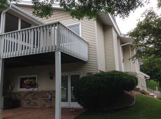 3369 Juliet Dr, Woodbury, MN 55125