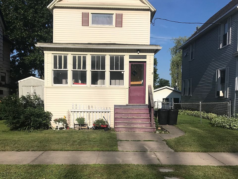 1st image of 1117 Tweed St
