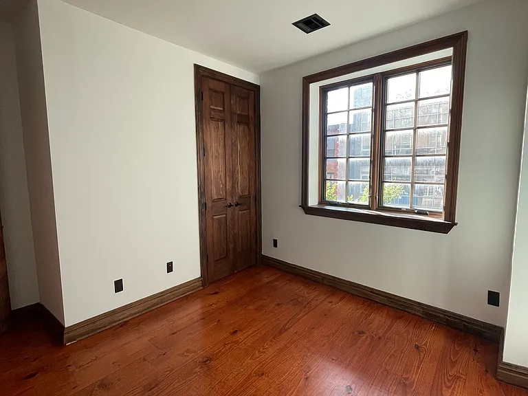 237 Kent Ave #2F — Photo 7