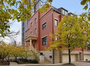 495 N Canal St, Chicago, IL 60654