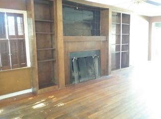 1117 E Brazos St, Pearsall, TX 78061