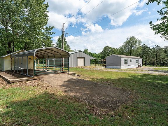 3rd image of 1525 County Road 3080