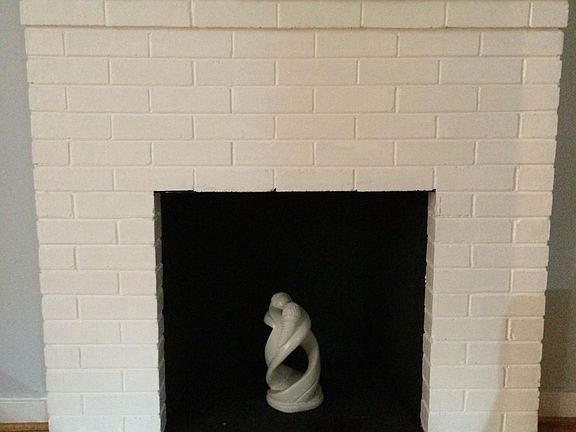 3rd image of 1026 N Madison St