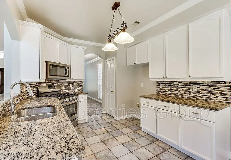 3627 Appalachian Way — Photo 12