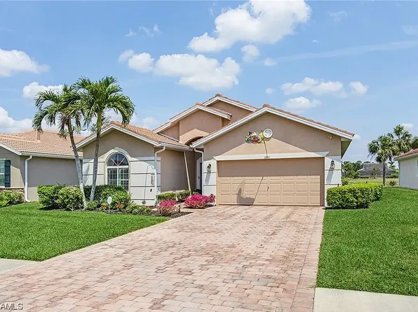 3245 Magnolia Landing Ln, North Fort Myers, FL 33917