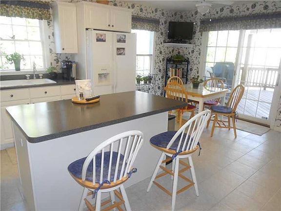 2nd image of 8108 Palomino Dr