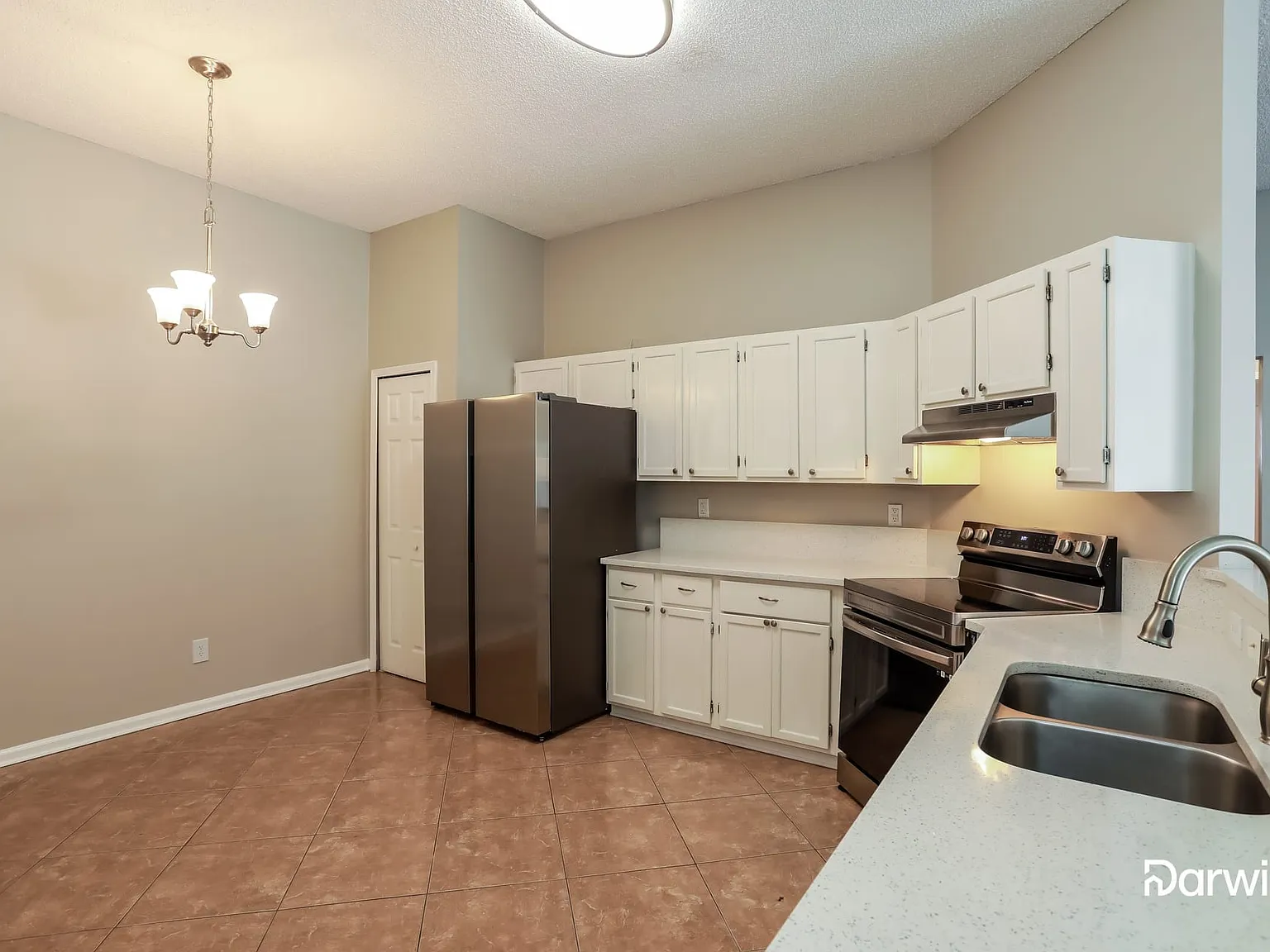 3 bed, 2.0 bath, 1858 sqft, $1,899 — Photo 4