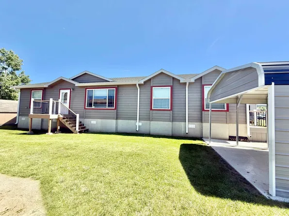1222 Foothills Dr, Spearfish, SD 57783