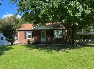 1302 White Ln, Gastonia, NC 28052