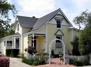 2422 Fairmont Ave, Santa Ana, CA 92706