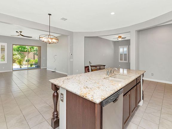 5th image of 3276 E Louise Dr