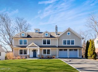 30 Arnold St, Old Greenwich, CT 06870