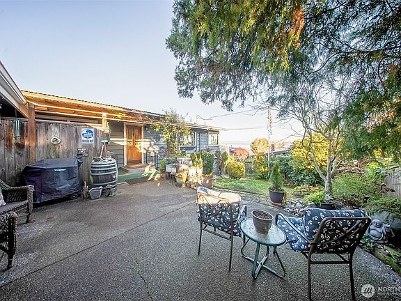 3rd image of 6404 N Five Views Road
