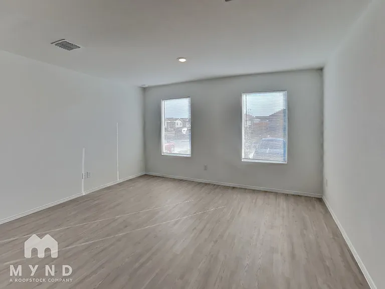 6808 Sunbeam Cir — Photo 6