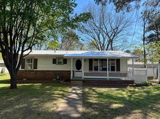 304 E Jefferson St, Judsonia, AR 72081