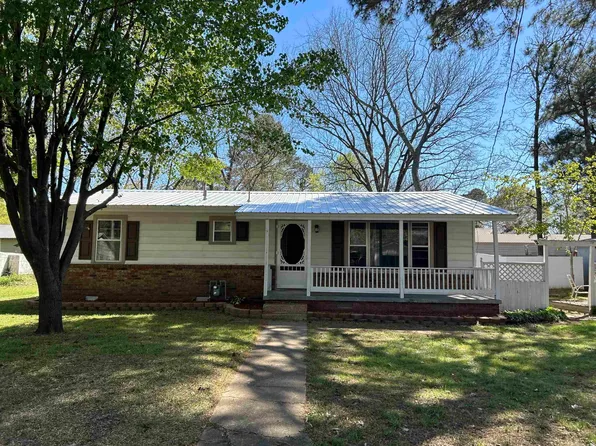 304 E Jefferson St, Judsonia, AR 72081