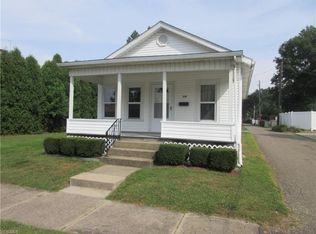 319 Ross Ave NW, New Philadelphia, OH