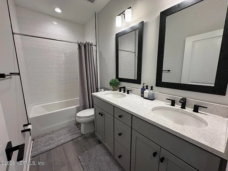 128 Zephyr Dr — Photo 23