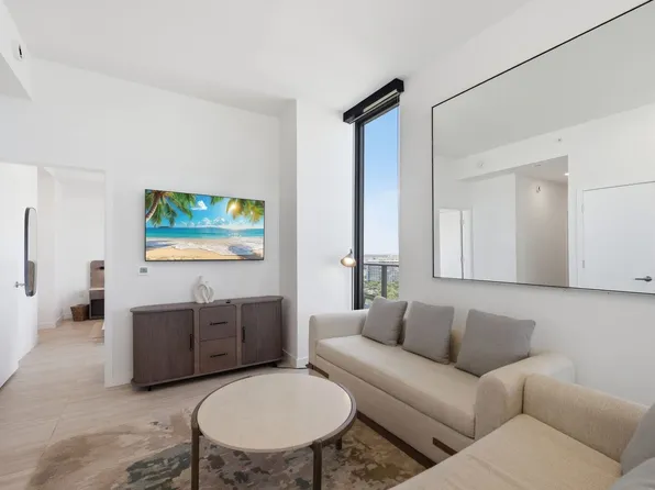 580 72nd St #Id1540051p, Miami Beach, FL 33141