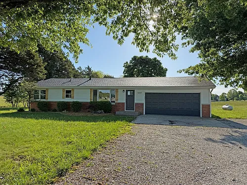9297 E State Highway D Photo 1