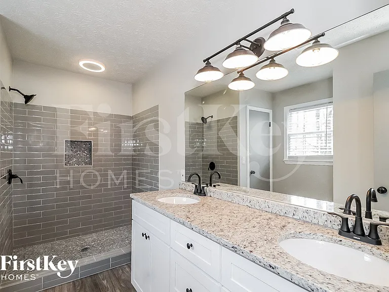 5225 Oaks Landing Ct — Photo 12
