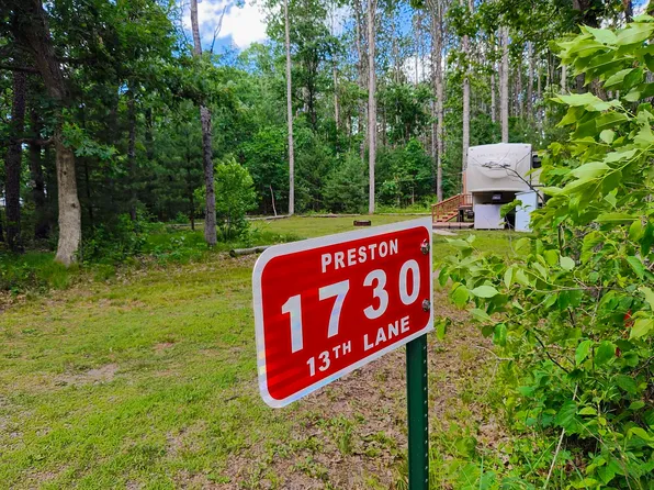 1730 13th Ln, Friendship, WI 53934