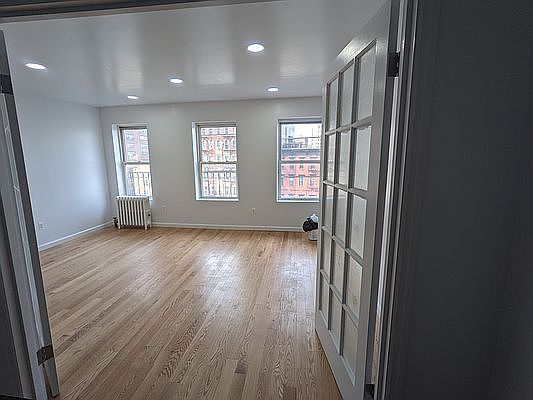1st image of 217 E Houston St APT 5E