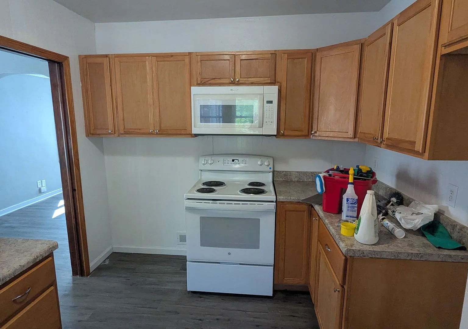 3 bedroom, 1 bath home in Waterloo — Photo 4