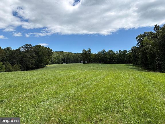 2nd image of Wilsons Ln