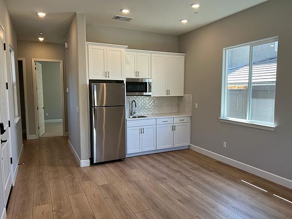 4th image of 4773 Purple Sage Dr