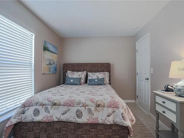 2907 Hyde Park St — Photo 14
