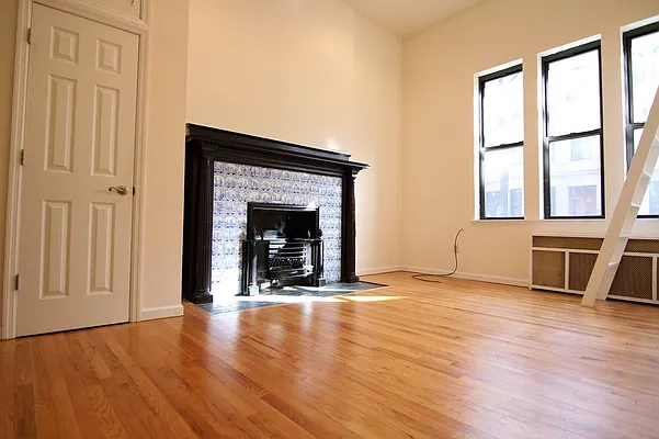 Rented by JK Dansar Corp | media 14