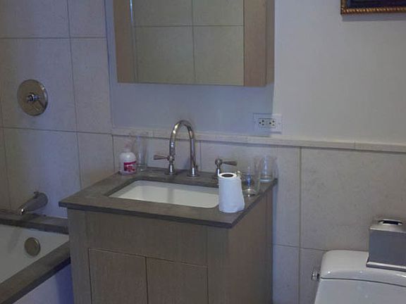 3rd image of 350 W 42nd St APT 16B
