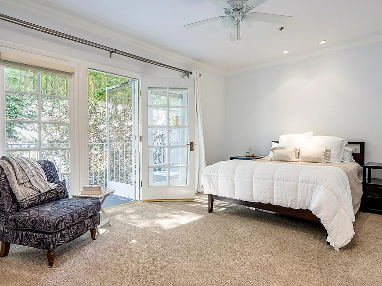2025 S Beverly Glen Blvd — Photo 18