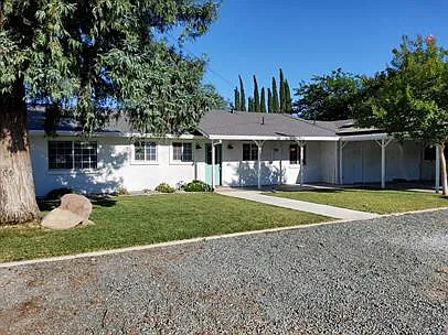 1982 Rebecca Ln