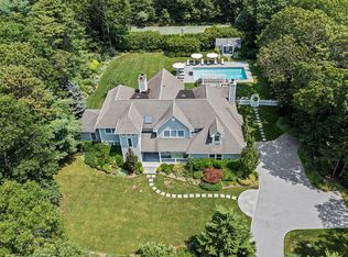 28 Foster Rd, Quogue, NY 11959