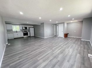 9400 SW Washington Dr UNIT A, Portland, OR 97223