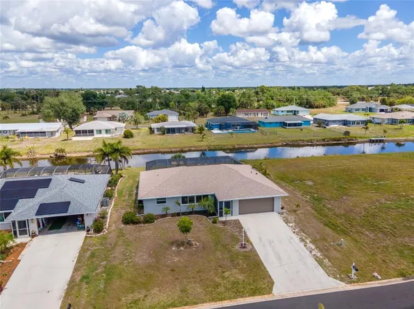 155 Caddy Rd, Rotonda West, FL 33947