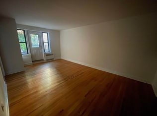 14130 Pershing Cres APT 1, Jamaica, NY 11435