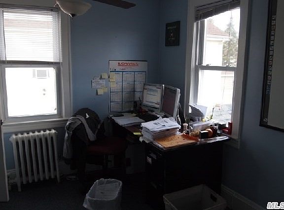 4th image of 130 S 11th St
