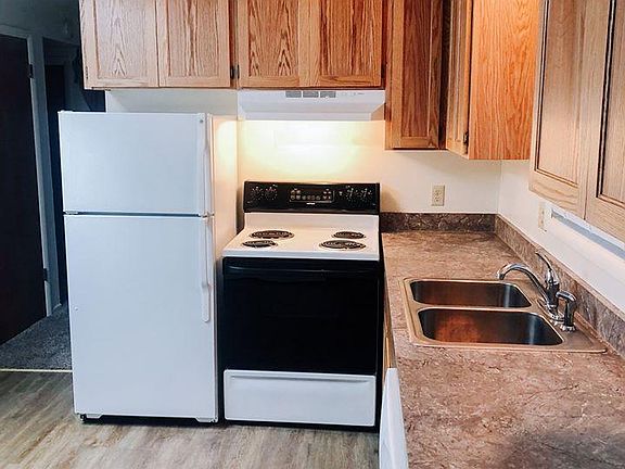 4th image of 1864 N 9th St APT 4
