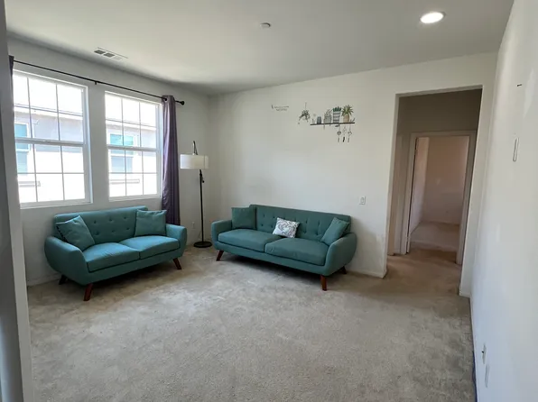 (undisclosed Address), Corona, CA 92880
