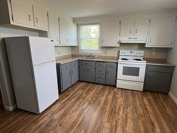 4th image of 21-23 W Main St