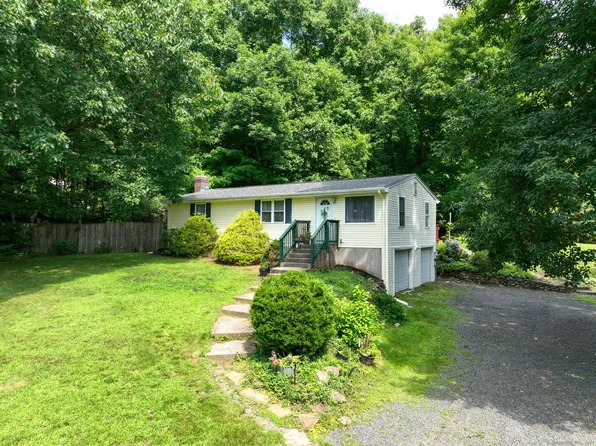 11 Partridge Lane, Durham, CT 06422