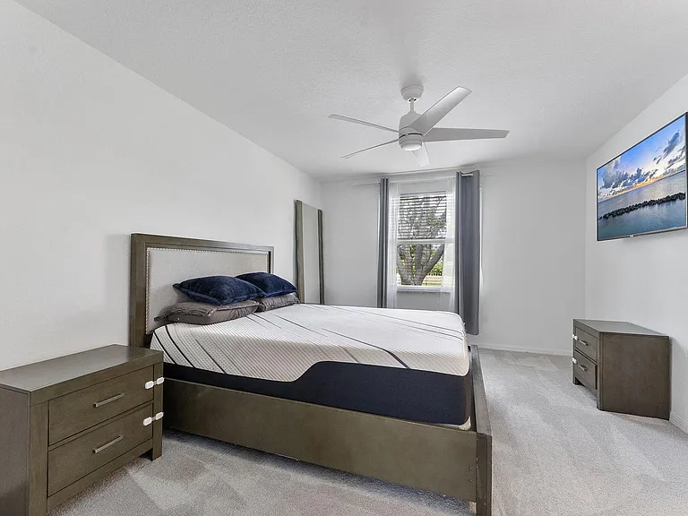16129 Sierra Palms Dr — Photo 19