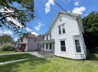 320 Chestnut St #1, Lockport, NY 14094