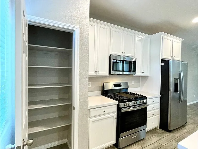 702 Cottonwood Hill Pl — Photo 10