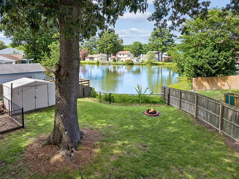 160 Fairmont Dr — Photo 40