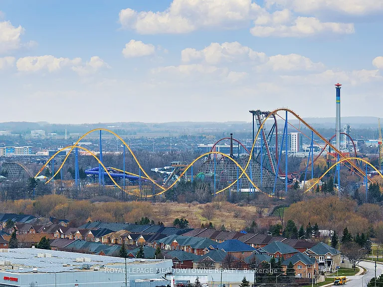 27 Korda Gate #1811 — Photo 16